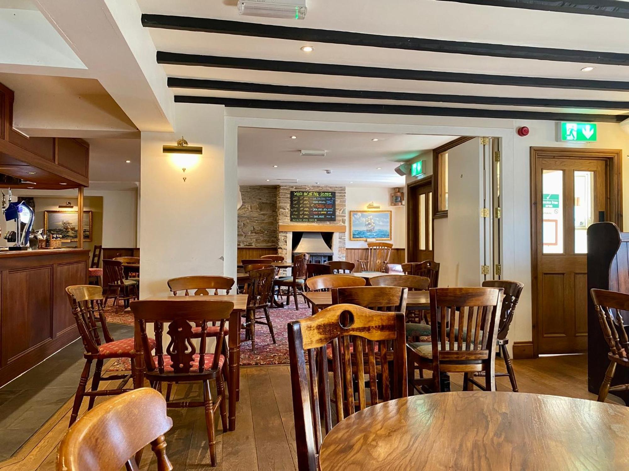 The Globe Inn Kingsbridge  Bagian luar foto